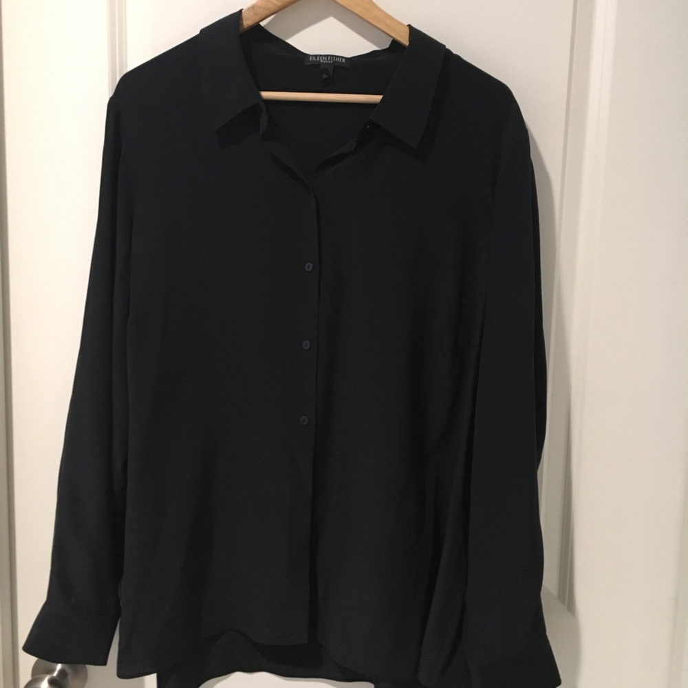 Eileen Fisher 100% silk blouse